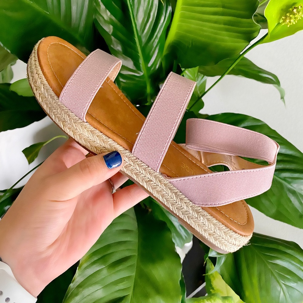 🌸Pink Mauve Espadrille Sandals🌸